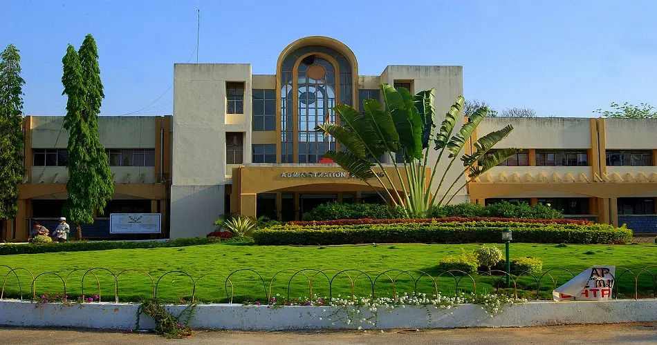 University Of Hyderabad (UOH) Hyderabad